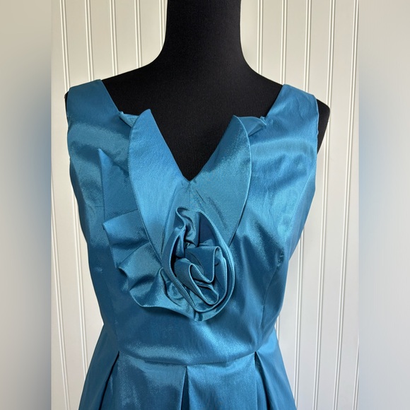 J Taylor Dress Sleeveless Dress Cocktail Bridesmaid Peacock Blue Lined Size 6 - Picture 4 of 16
